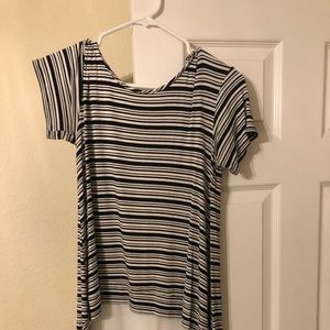 Stripped soft shirt. Flowy material in the back